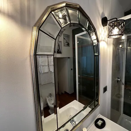 Calefati Gallery Luxury Apartment *