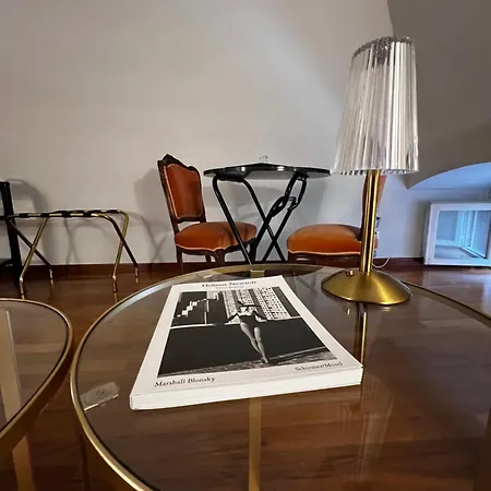 Calefati Gallery Luxury Apartment