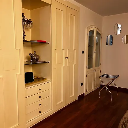 Calefati Gallery Luxury Apartment Bari