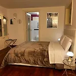 Calefati Gallery Luxury Apartmán