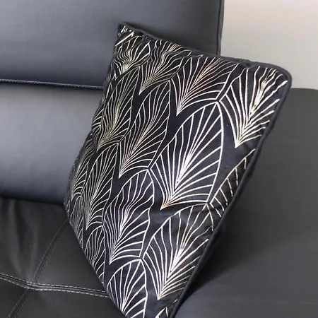 Calefati Gallery Luxury * בארי