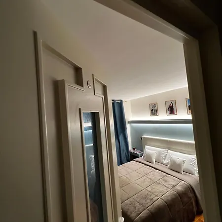 Calefati Gallery Luxury בארי