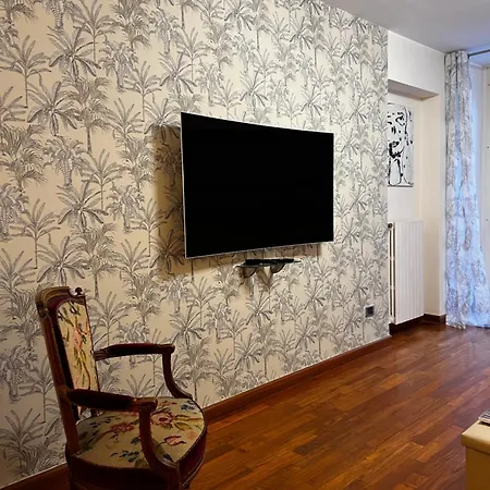 Calefati Gallery Luxury * Барі