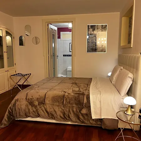 Calefati Gallery Luxury דירה