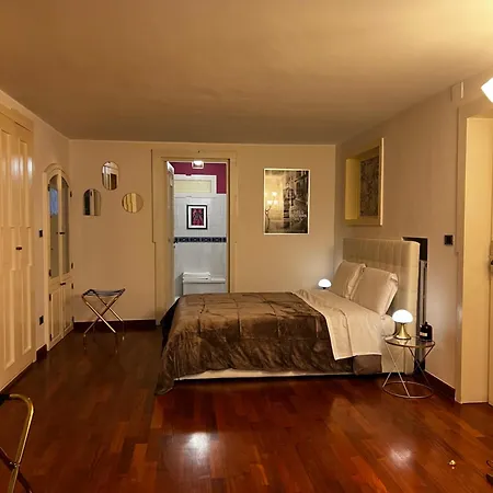 Calefati Gallery Luxury